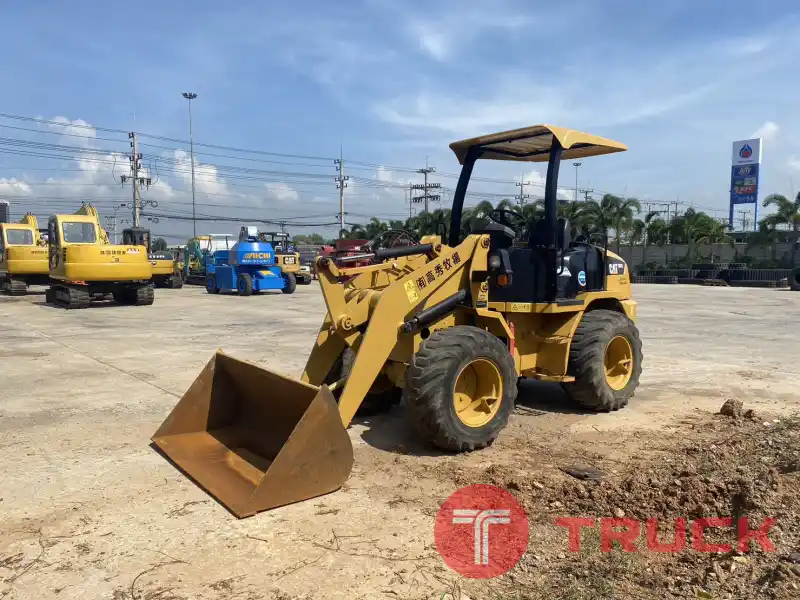 CAT902B นำเข้าจากญี่ปุ่น สภาพพร้อมใช้งานLINE @sangenjp โทร 089-0080077,089-0050007,086-0044333,065-8844400 www.sangenjp.com www.nmc99.com