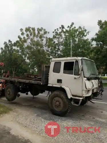 ขาย DAF 4x4 ทหาร ไม่มีทะเบียน 350,000บาท