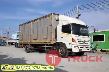 หกล้อตู้สิบบาน HINO FG8J 212 แรงม้า ปี54 ราคาถูก ตามสภาพเลยค่ะพี่