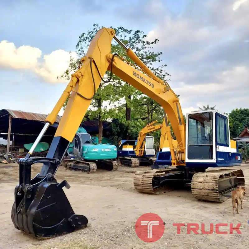 แบคโฮ KOMATSU PC120-3 พร้อมใช้