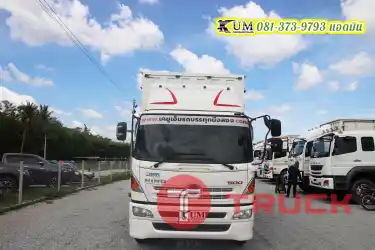 สวยเต็ม มีลำโพงลากลูก แค่หลักแสน หกล้อตู้สิบบาน HINO QDR 500 212 แรงม้า ปี56 โปรนี้ถึงสิ้นเดือนนี้เท่านั้น