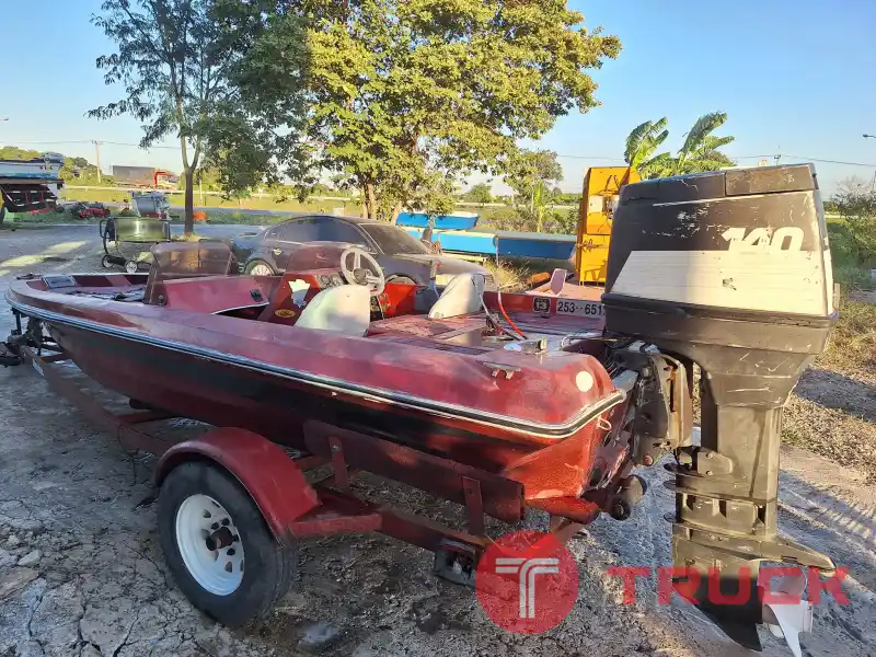 ขายเรือตกปลา BASS BOAT ยี่ห้อ STRYKER ขนาด 16ฟุต พร้อม เครื่องยนต์ TOHATSU 140hp. 2จังหวะ และ เทรเลอร์เดิมมากับ ตรงรุ่น เซ็ทนอก มือ2ญี่ปุ่น สถาพเดิม เครื่องยนต์สตาร์ทไม่ติด ขายตามสภาพ อุปกรณ์ครบ ระบบครบ สภาพสวย ขายไม่แพง ราคา 85,000บาท โทร 094-7899445
