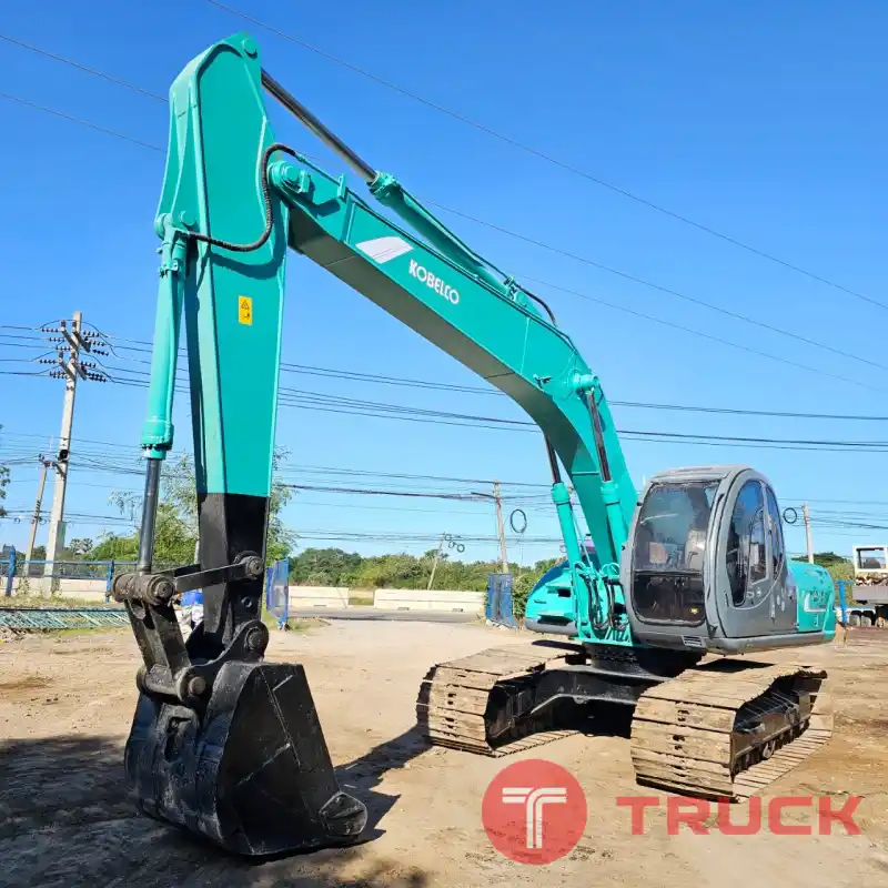 แบคโฮ KOBELCO SK200-5 SUPER มาร์คไฟว์