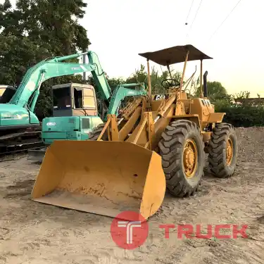 รถตัก CAT 910