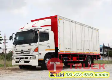 อย่าเลื่อนผ่าน ลดล้างสต๊อก หกล้อตู้สิบบาน HINO QDR 500 212 แรงม้า ปี 56 คันนี้สวยจริง พร้อมใช้งาน