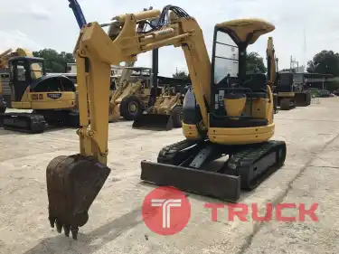 Komatsu PC28UU-2 นำเข้าจากญี่ปุ่น สภาพพร้อมใช้งาน LINE ID @sangenjp โทร 089-0080077,089-0050007,086-0044333,065-8844400 www.sangenjp.com www.nmc99.com
