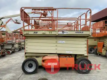 ขายรถกระเช้า JLG ขากรรไกร 4069LE สูง 12.19 เมตร มือสอง พร้อมใช้งาน
