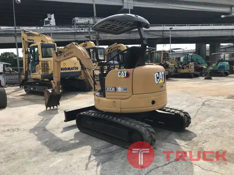 CAT303CR นำเข้าจากญี่ปุ่น สภาพพร้อมใช้งาน LINE @sangenjp โทร 089-0080077,089-0050007,086-0044333,065-8844400 www.sangenjp.com www.nmc99.com