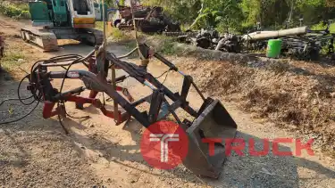 ขาย แขนบุ้งกี๋ รถไถนา แทรคเตอร์ 20 - 50 แรง เก่าญี่ปุ่น พร้อมคอนโทรล 4 ทิศทาง มีขายึดมาให้ด้วยครับ