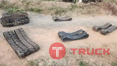 ขาย แทรคยาง รถบรรทุกตะขาบ เก่าญี่ปุ่น จำนวนมาก เริ่มต้นที่คู่ละ 2,800 บาท