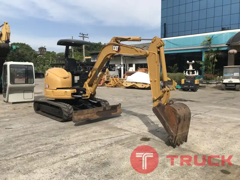 CAT303CR นำเข้าจากญี่ปุ่น สภาพพร้อมใช้งาน LINE @sangenjp โทร 089-0080077,089-0050007,086-0044333,065-8844400 www.sangenjp.com www.nmc99.com