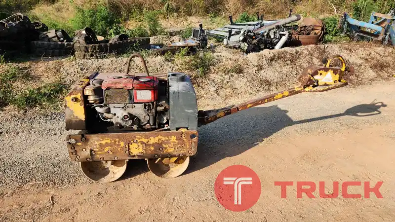 ขาย รถบดเดินตาม BOMAG เครื่อง kubota สตาร์ท 2 ระบบ เก่าญี่ปุ่น พร้อมใช้งาน ราคา 69,000 บาท