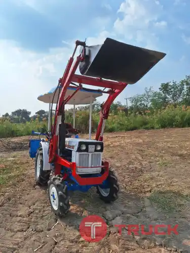 รถไถชุดตักหน้า SATOH 15แรงม้า โฟวิล ขับเคลื่อน4ล้อ มือ2ญี่ปุ่น เครื่อง เกียร์ ช่วงล่างดี เช็คสภาพใหม่ พร้อมใช้งาน ราคา 75000บาท โทรไลน์ 0880494444