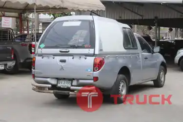 Mitsubishi triton 2011