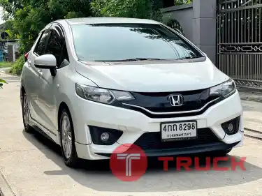 Honda Jazz 1.5 V AT 2015