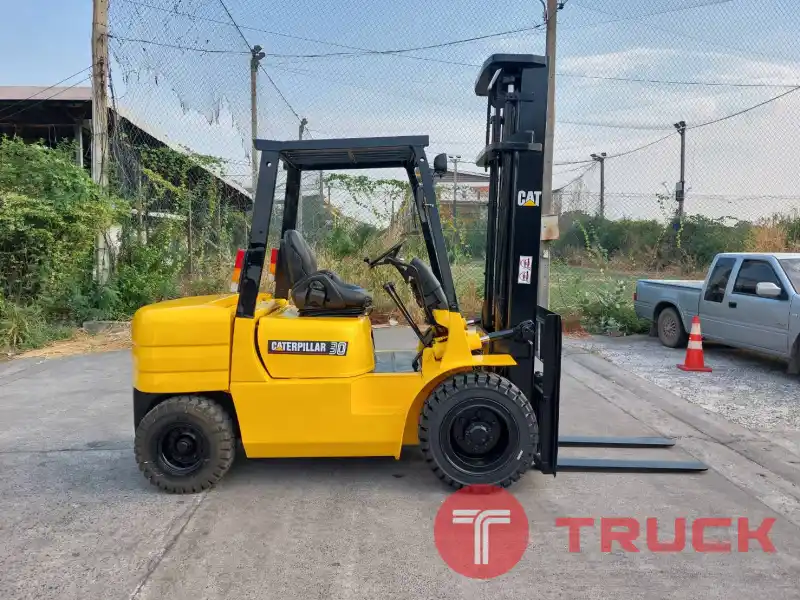 ขายรถโฟล์คลิฟท์มือสอง CATERPILLAR DP30D V40