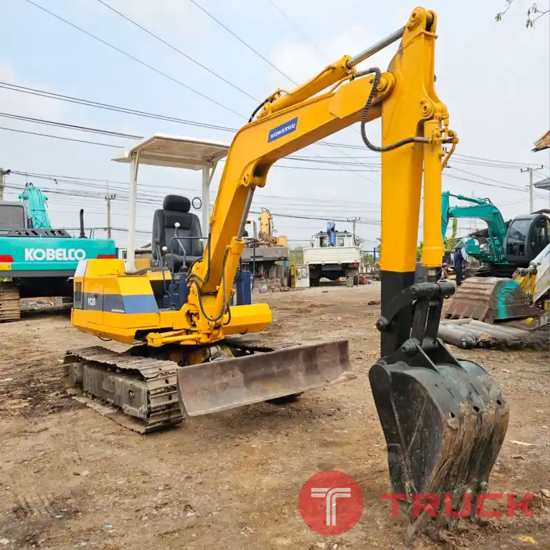 แบคโฮ KOMATSU PC20-5 พร้อมใช้