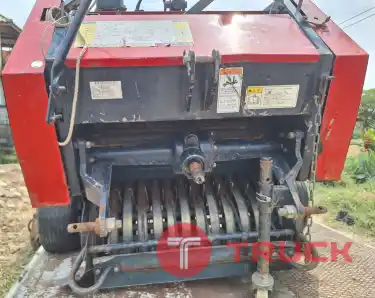 ตู้ม้วนฟาง อัดฟาง ก้อนกลม STAR มือ2ญี่ปุ่น ขนาดก้อน 50x70cm. น้ำหนัก 20-25kg. ม้วนฟาง ม้วนหญ้าแพงโกล่า จัดการอาหารสัตว์ ในฟาร์ม มือ2ญี่ปุ่น สภาพสวยจัด ราคา 35,000บาท โทร 094-7899445 Line @KT2Hand