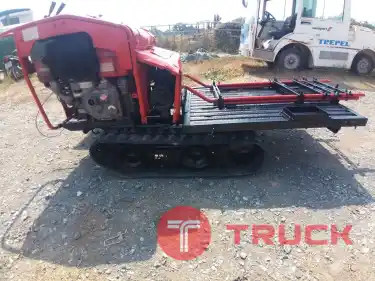 รถบรรทุกตีนตะขาบ YANMAR เครื่องยนต์ ดีเซล 4เกียร์หน้า 1เกียร์ถอย น้ำหนักบรรทุก 300kg. เครื่องช่วงล่างดี แทรคยางสวย มือ2จากญี่ปุ่น ราคา 22,000บาท โทร 094-7899445