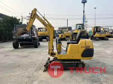 Komatsu PC05-7 นำเข้าจากญี่ปุ่น สภาพพร้อมใช้งาน LINE ID @sangenjp โทร 089-0080077,089-0050007,086-0044333,065-8844400 www.sangenjp.com www.nmc99.com
