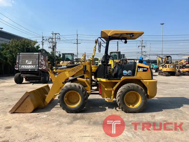 CAT903B2 รถตักล้อยาง นำเข้าจากญี่ปุ่น สภาพพร้อมใช้งาน LINE ID @sangenjp โทร 089-0080077,089-0050007,086-0044333,065-8844400 www.sangenjp.com www.nmc99.com