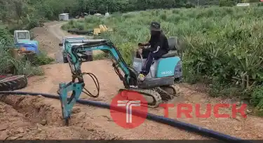 ขาย รถขุด แบคโฮ ให้พร้อมหัวเจาะ กระแทก และบุ้งกี๋ KOBELCO SK005 ขึ้นกระบะ ปิ๊กอัพได้
