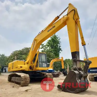 แบคโฮ KOMATSU PC200-6 พร้อมใช้