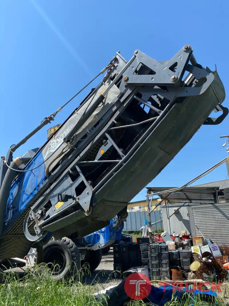 Wirtgen W200 ปี2010 รถไสผิวถนน ลึก 30ซม โทร 080 6565422 หนิง Wirtgen W200 ปี2010 รถไสผิวถนน ลึก 30ซม โทร 080 6565422 หนิง