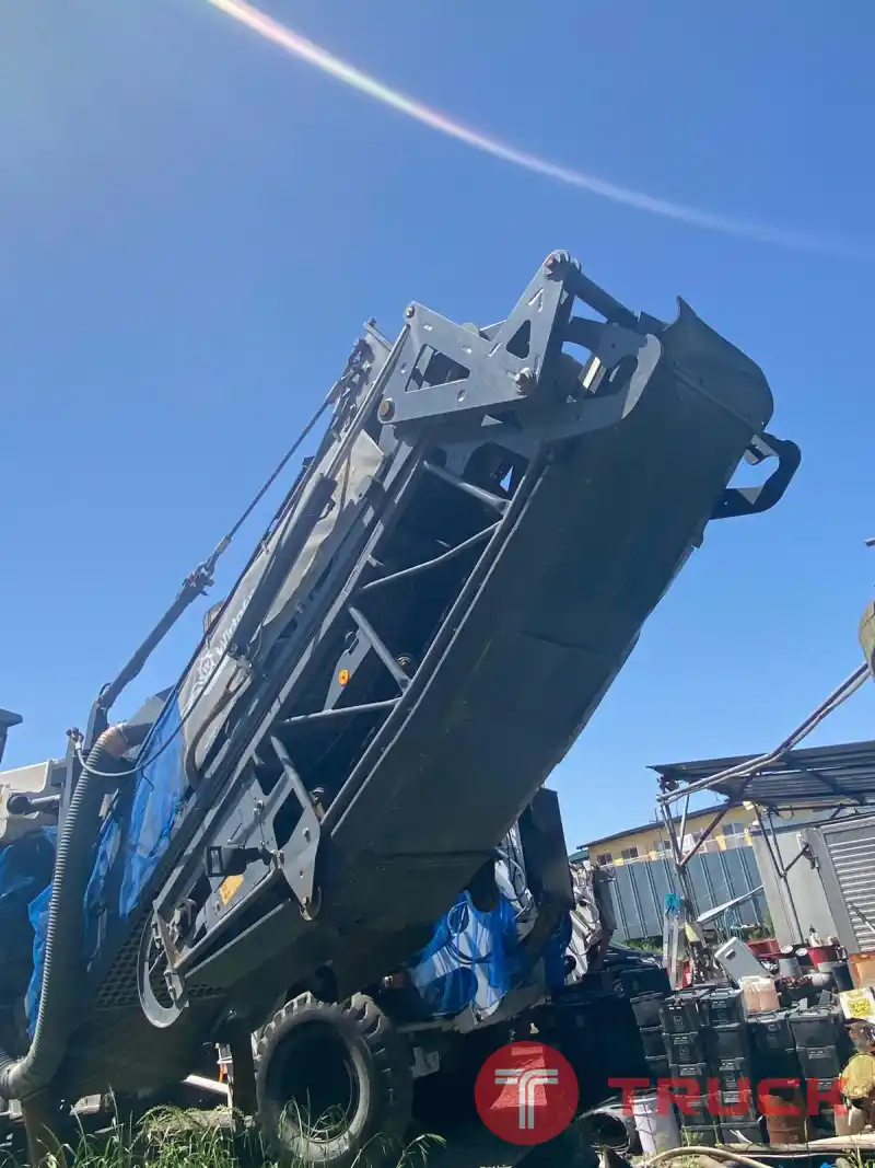 Wirtgen W200 ปี2010 รถไสผิวถนน ลึก 30ซม โทร 080 6565422 หนิง Wirtgen W200 ปี2010 รถไสผิวถนน ลึก 30ซม โทร 080 6565422 หนิง