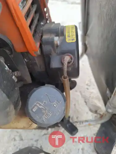 เครื่องตัดหญ้า STIHL เอวอ่อน สะพายหลัง รุ่นใหม่ สภาพสวยเดิม เช็คพร้อมใช้งาน มือสองจากญี่ปุ่น คุณภาพดี ทนทาน ใช้งานง่าย ไม่จุกจิก ไม่พังง่าย ของแท้ คุณภาพต่างกัน ราคา 3,500บาท โทร094-7899445