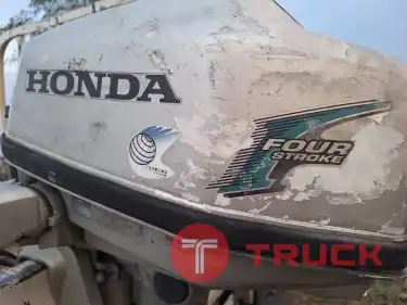 เครื่องยนต์เรือ HONDA 5แรงม้า 4จังหวะ ยอดนิยม เสียงเงียบ ควันน้อย ลดมลพิษ รุ่นใหม่ ประหยัดน้ำมัน เครื่องแรง มือสองจากญี่ปุ่น เครื่องดี สภาพสวยเดิม มีเกียร์หน้าถอย พร้อมใช้งาน ราคา 18,000บาท โทร 094-7899445