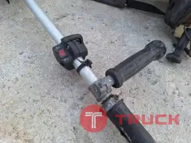 เครื่องตัดหญ้า ISEKI SZ265L แบบสะพายหลัง เอวอ่อน เบาสบาย ไม่ปวดเมื่อย เครื่องญี่ปุ่นแท้ สตาร์ทติดง่าย ทนทาน ไม่จุกจิกงอแง เสียงดี เร่งแรง เบาสบาย มือสองจากญี่ปุ่น เช็คระบบเครื่องยนต์ให้พร้อมใช้งาน ราคา 3,500บาท โทร 094-7899445