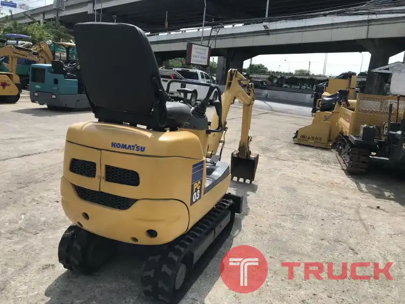 รถขุดมือสอง KOMATSU PC03-2 แทรคสามารถกางออกได้ สอบถามเพิ่มเติมที่คุณชัญญา 0658844400