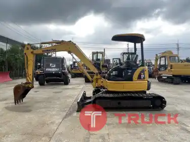 Komatsu PC40MR-2 นำเข้าจากญี่ปุ่น สภาพพร้อมใช้งาน LINE ID @sangenjp โทร 089-0080077,089-0050007,086-0044333,065-8844400 www.sangenjp.com www.nmc99.com