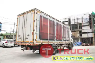 หกล้อตู้สิบบาน ISUZU FTR 220 แรงม้า ปี 53 รถก๊าซ CNG เกียร์ธรรมดา