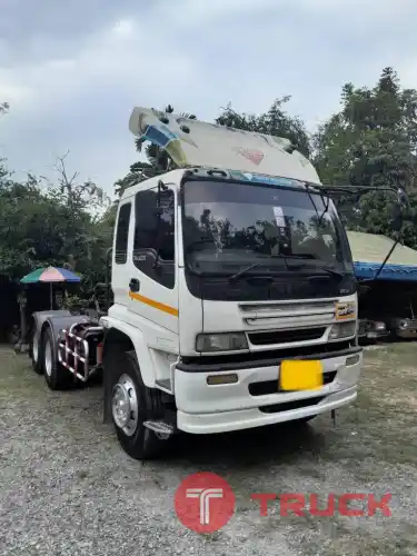 ISUZU DECA 270