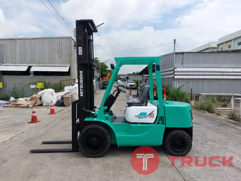 ขายรถโฟล์คลิฟท์มือสองญี่ปุ่น MITSUBISHI FD30V50