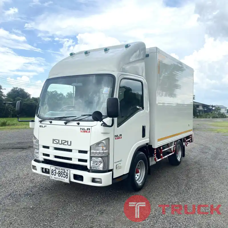 รถบรรทุก 4 ล้อ ตู้แห้ง ISUZU NLR 130 ปี 2557 รถห้างแท้ ไม่ติดเวลา พร้อมใช้