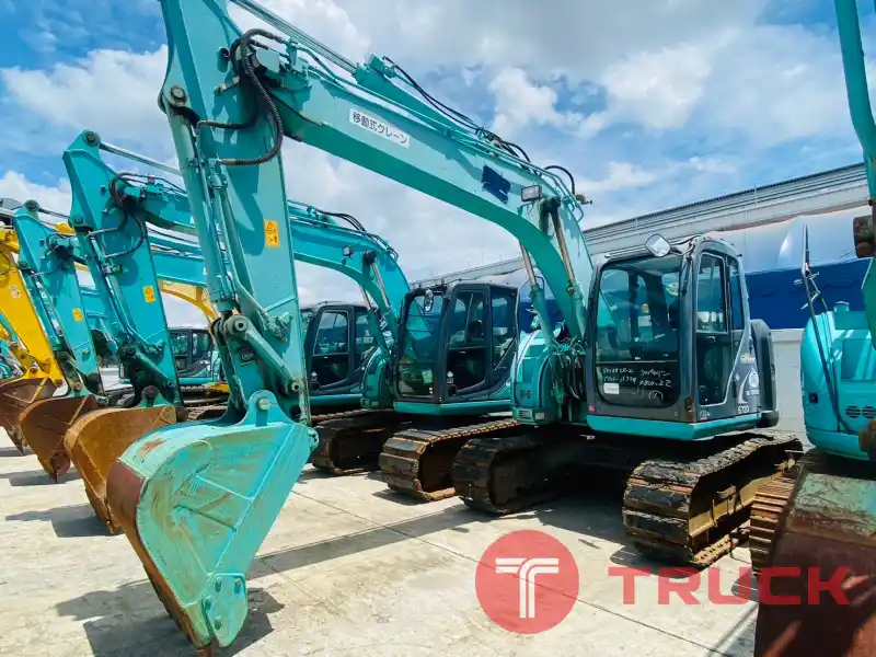 Kobelco SK135SR รุ่น2 YY06 ปี2010 ลายแย็ก หนิง โทร 080 6565422