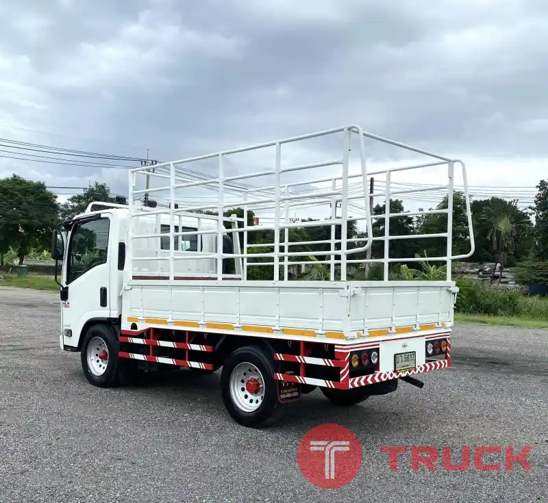 รถบรรทุก 4 ล้อ ISUZU NLR 130 แรง ปี 2553 กระบะคอกสูง พร้อมใช้ รถห้าง ไม่ติดเวลา