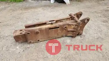 ขายตามสภาพ หัวเจาะ กระแทก COMAC ไม่มีเข็มเจาะมา สลัก 60 มิล ห่างหู 19 cm เก่านอก ใส่รถขุด pc 70-120