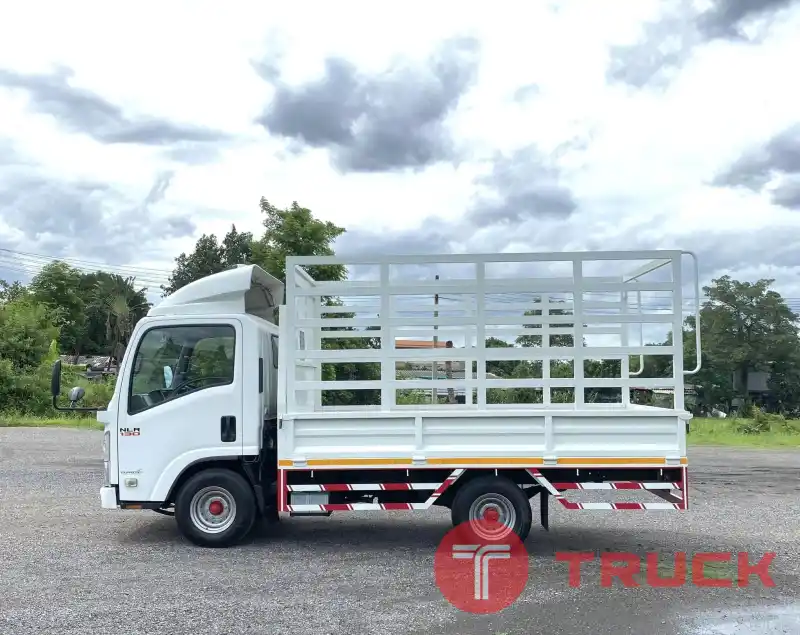 ISUZU NLR 130 ปี 2561 4 ล้อ ป้ายเล็กไม่ติดเวลา กระบะเหล็ก 3.5 เมตรสร้างใหม่ พร้อมใช้งาน