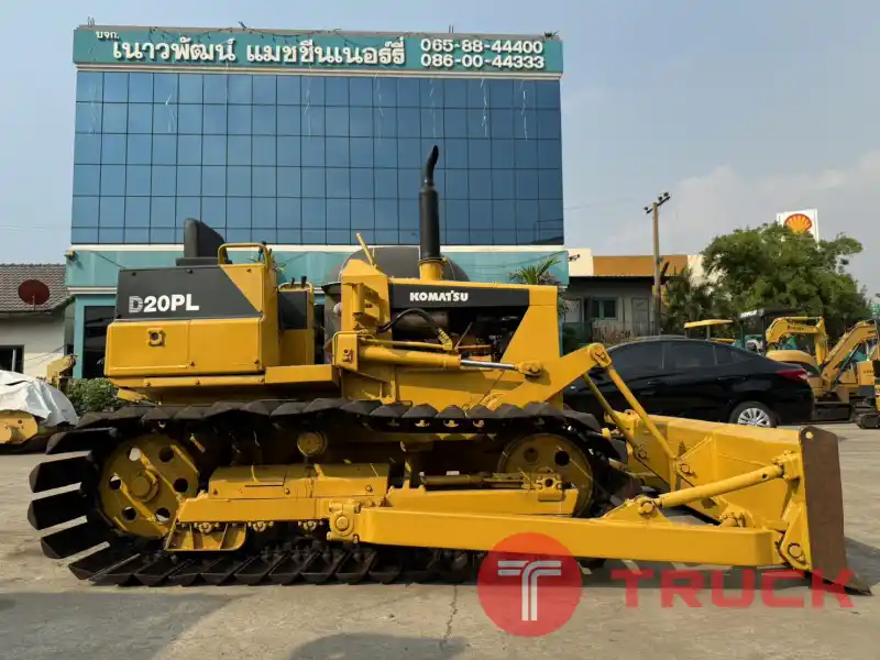 Komatsu D20PL นำเข้าจากญี่ปุ่น สภาพพร้อมใช้งาน LINE ID @sangenjp โทร 089-0080077,089-0050007,086-0044333,065-8844400 www.sangenjp.com www.nmc99.com