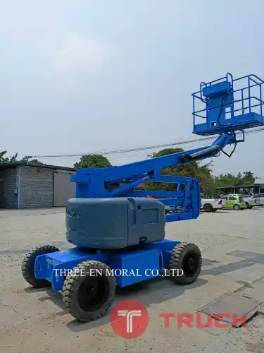 รถกระเช้า Boom Lift Genie Z45-25