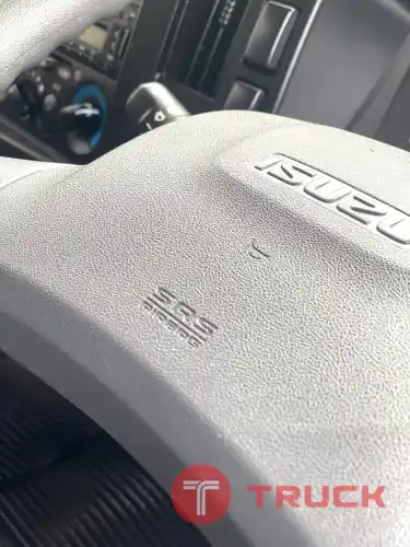 รถบรรทุก 4 ล้อ ISUZU NLR 130 แรง ปี 2564 รุ่นใหม่ พร้อมใช้ ตู้แห้ง ไมล์น้อย