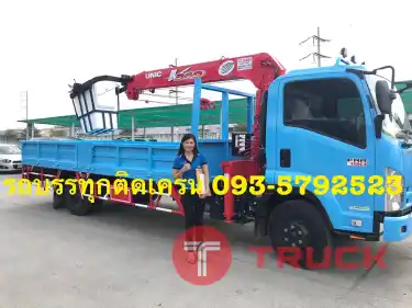 รถบรรทุกติดเครน
