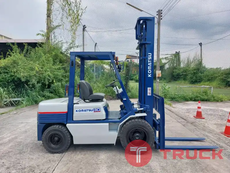 ขายรถโฟล์คลิฟท์มือสองญี่ปุ่น KOMATSU FD30-11
