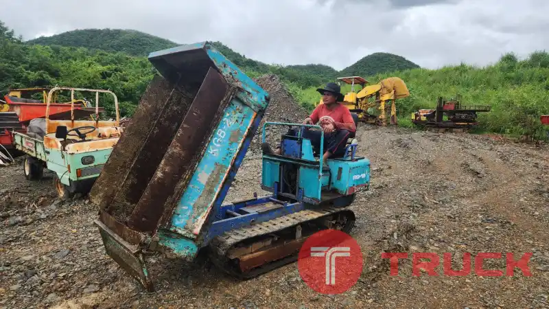 รถบรรทุกตะขาบ ดั๊มเปอร์ เก่าญี่ปุ่น บรรทุกได้ 1.5 ตัน เครื่องดีเซล 1 สูบ เก่าญี่ปุ่น สตาร์ทกุญแจ