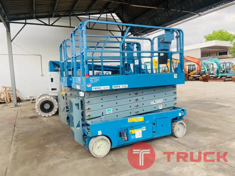 X-Lift Genie GS3246 รถกระเช้าไฟฟ้า สูง 11 เมตร โทร.080-6565422 หนิง