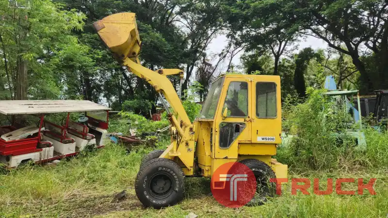 รถตักล้อยาง เอวอ่อน MITSUBISHI WS200 เก่าญี่ปุ่น ขับเคลื่อน 4 ล้อ เก่าญี่ปุ่นแท้ 250,000 บาท